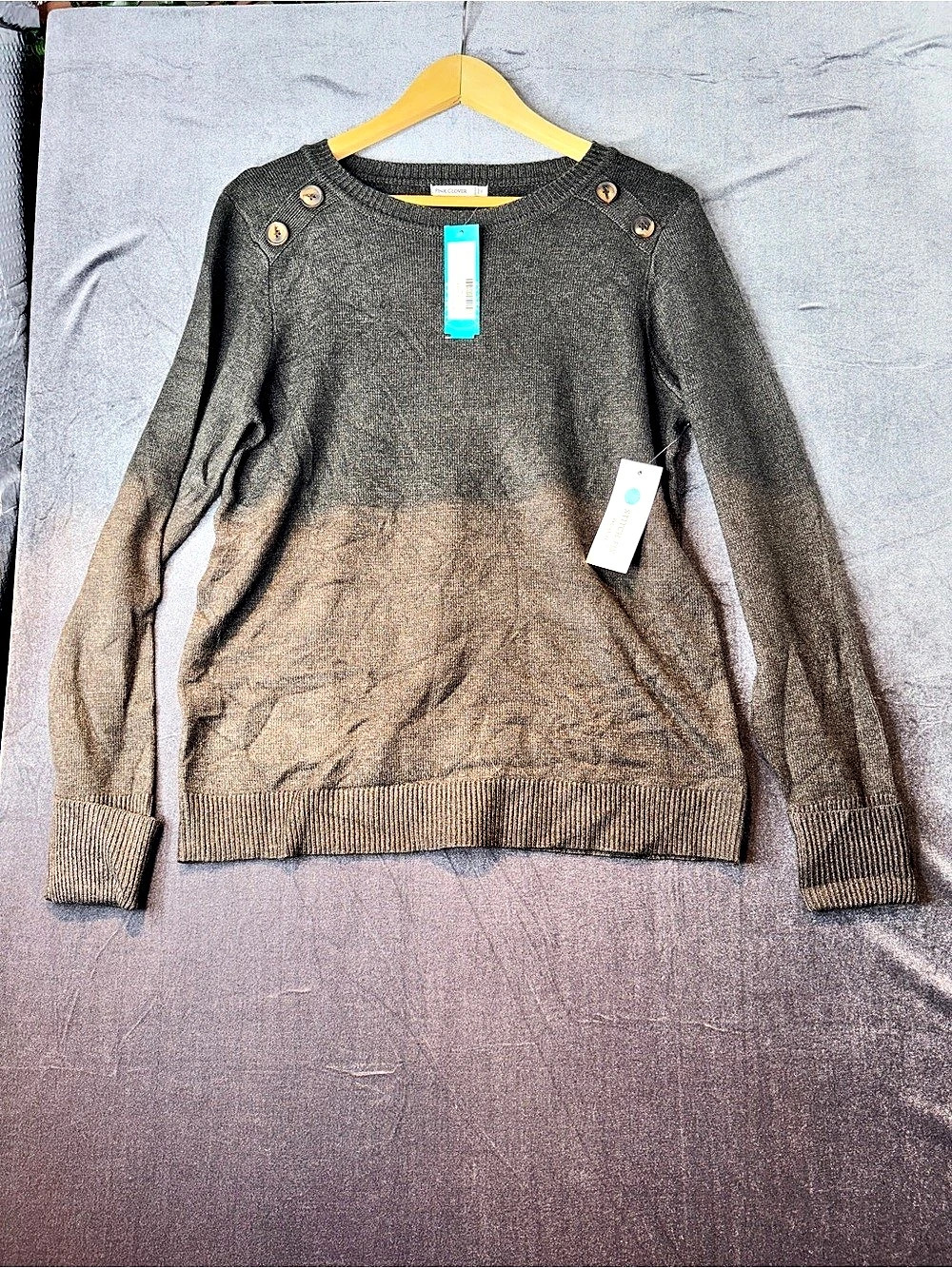 PINK CLOVER Pia Crew-Neck Button Detail Pullover Button Detail Sweater Size M